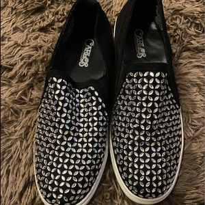 NWT Gym shoes